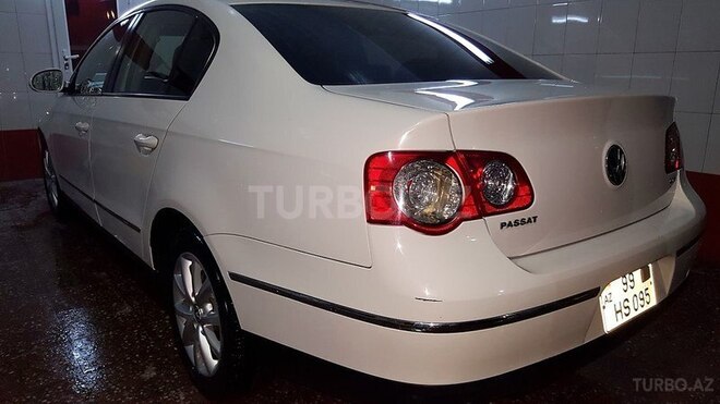 Volkswagen Passat 2006, 105,000 km - 2.0 l - Bakı