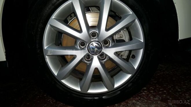 Volkswagen Passat 2006, 105,000 km - 2.0 l - Bakı