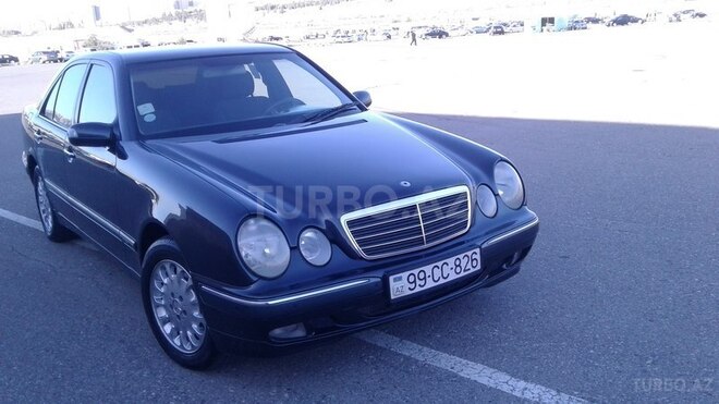 Mercedes E 220 2001, 216,000 km - 2.2 l - Sumqayıt