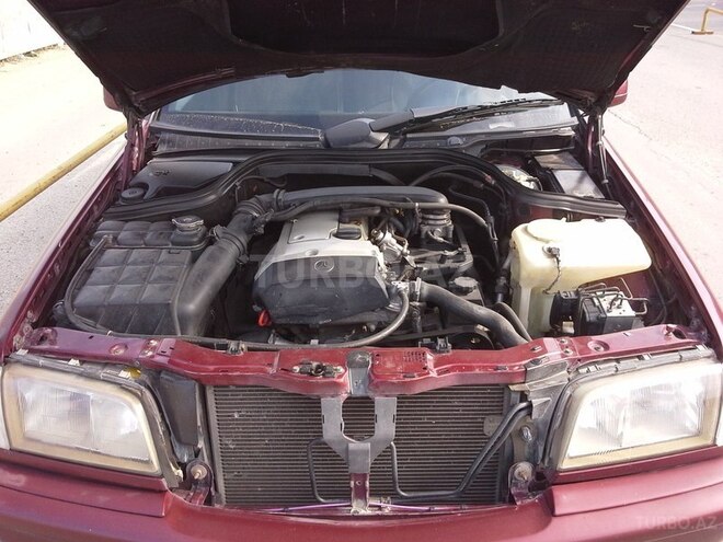 Mercedes C 180 1998, 233,000 km - 1.8 l - Bakı