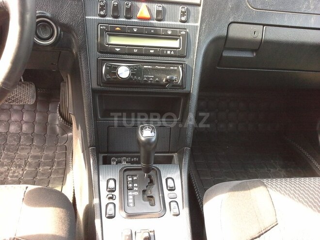 Mercedes C 180 1998, 233,000 km - 1.8 l - Bakı