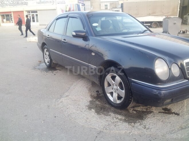 Mercedes E 220 1998, 635,000 km - 2.2 l - Bakı