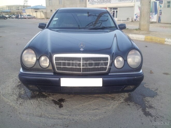 Mercedes E 220 1998, 635,000 km - 2.2 l - Bakı