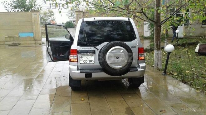 Mitsubishi Pajero io 2000, 169,000 km - 2.0 l - Quba