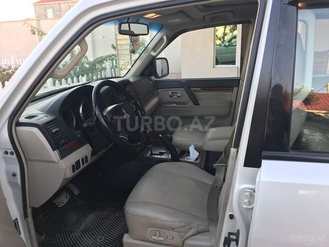 Mitsubishi Pajero 2007, 99,000 km - 3.0 л - Bakı