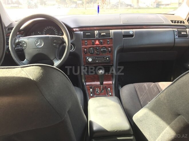 Mercedes E 200 2000, 278,000 km - 2.0 l - Bakı