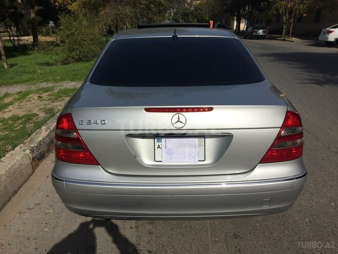 Mercedes E 240 2003, 188,500 km - 2.6 l - Bakı