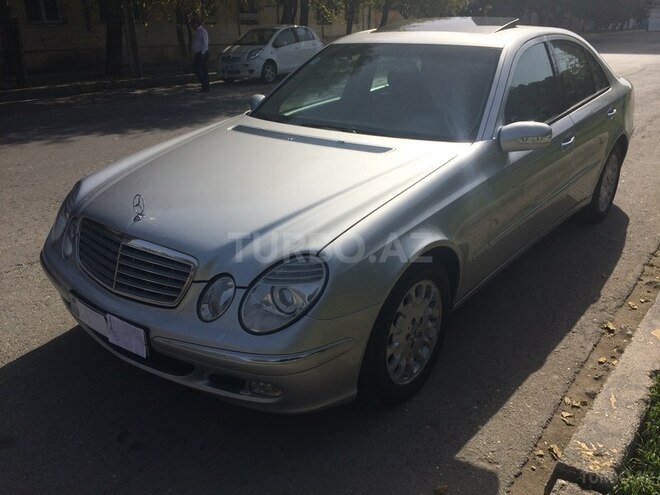 Mercedes E 240 2003, 188,500 km - 2.6 l - Bakı
