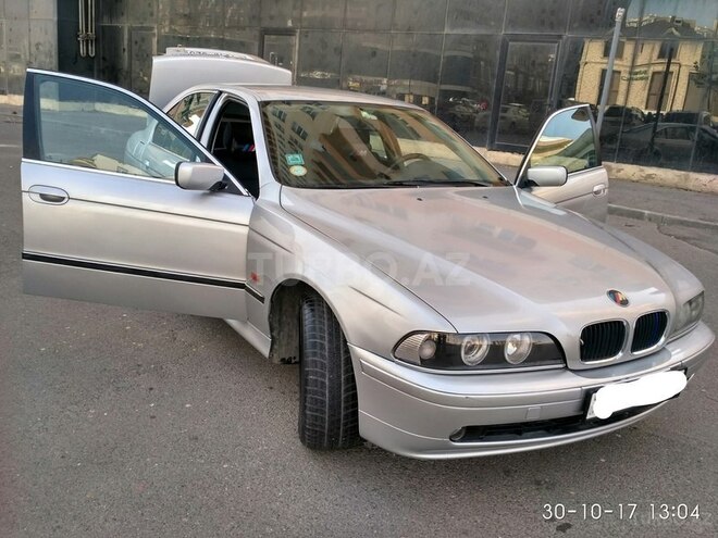 BMW 528 2000, 250,000 km - 2.8 l - Bakı