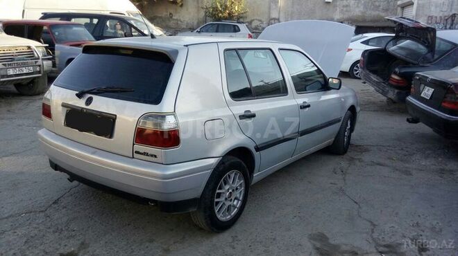 Volkswagen Golf 1996, 257,000 km - 2.0 l - Bakı
