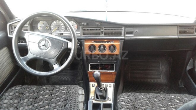 Mercedes 190 1992, 230,000 km - 2.0 л - Bakı