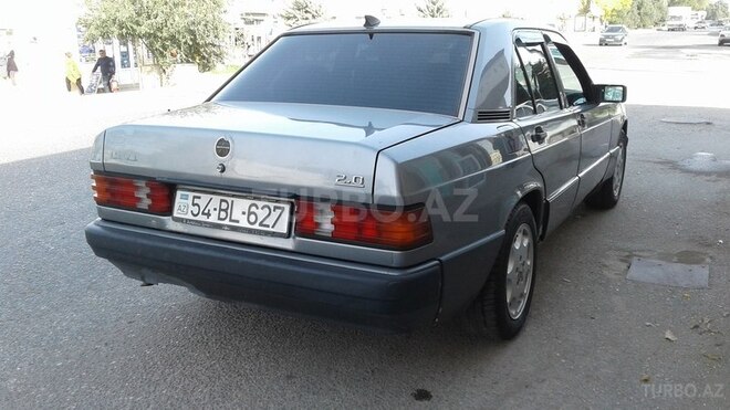 Mercedes 190 1992, 230,000 km - 2.0 л - Bakı