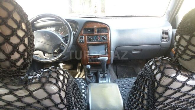 Nissan Pathfinder 1997, 200,000 km - 3.3 l - Sumqayıt