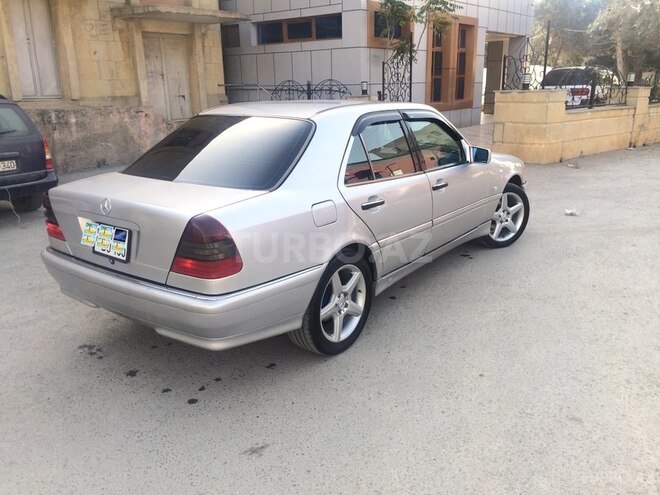 Mercedes C 230 1999, 230,000 km - 2.3 l - Bakı