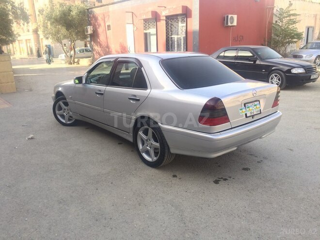 Mercedes C 230 1999, 230,000 km - 2.3 l - Bakı