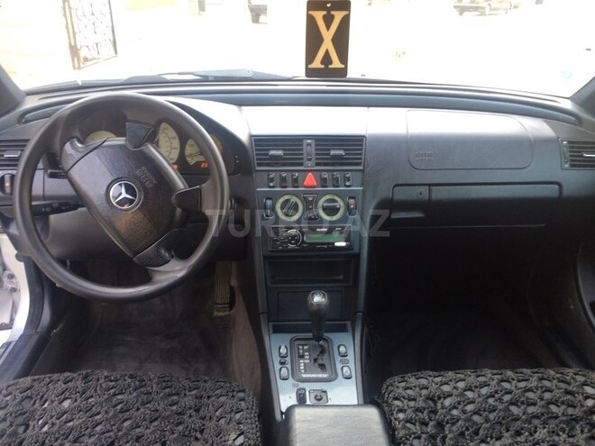 Mercedes C 230 1999, 230,000 km - 2.3 l - Bakı