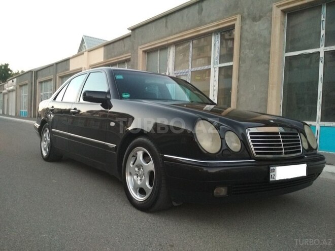 Mercedes E 240 1998, 323,000 km - 2.4 л - Bakı