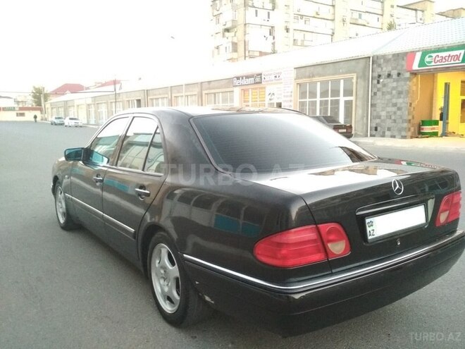 Mercedes E 240 1998, 323,000 km - 2.4 л - Bakı
