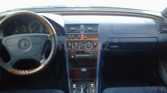 Mercedes C 200 1993, 300,000 km - 2.0 л - Bakı