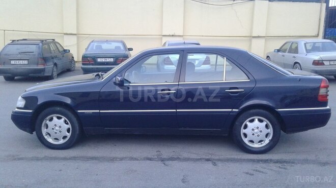 Mercedes C 200 1993, 300,000 km - 2.0 л - Bakı