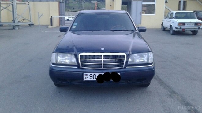Mercedes C 200 1993, 300,000 km - 2.0 л - Bakı