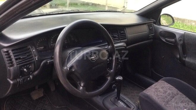 Opel Vectra 1997, 251,000 km - 1.6 l - Bakı
