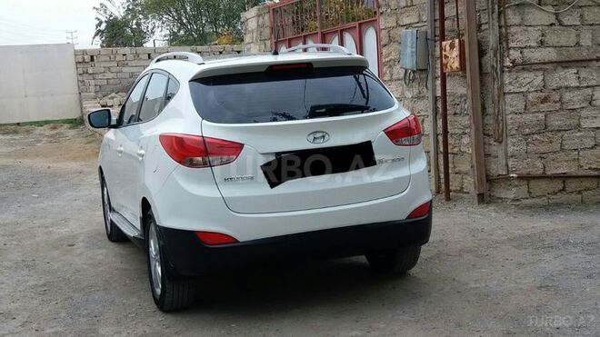 Hyundai ix35 2011, 99,000 km - 2.0 л - Bakı