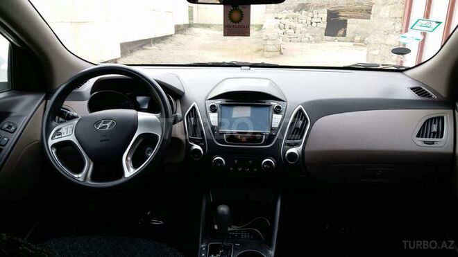 Hyundai ix35 2011, 99,000 km - 2.0 л - Bakı