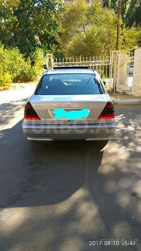 Mercedes C 200 1999, 360,000 km - 2.0 l - Bakı