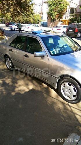 Mercedes C 200 1999, 360,000 km - 2.0 l - Bakı