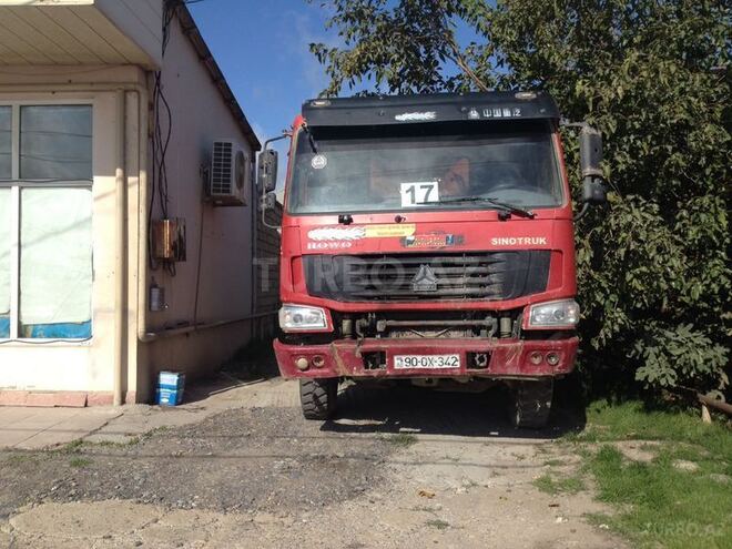 HOWO Sinotruk 2007, 100,000 km - 9.5 l - Bakı