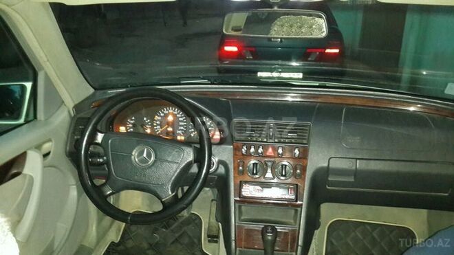Mercedes C 180 1999, 235,653 km - 1.8 l - Gəncə