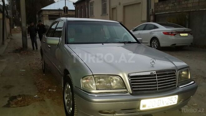 Mercedes C 180 1999, 235,653 km - 1.8 l - Gəncə