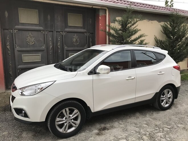Hyundai ix35 2011, 83,000 km - 2.0 л - Bakı