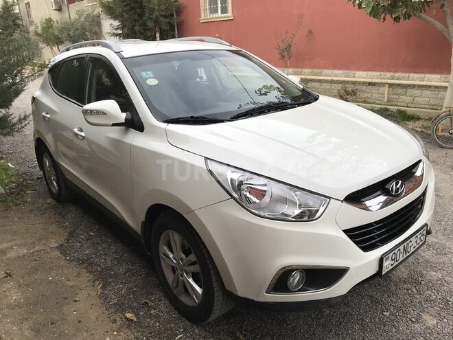 Hyundai ix35 2011, 83,000 km - 2.0 л - Bakı