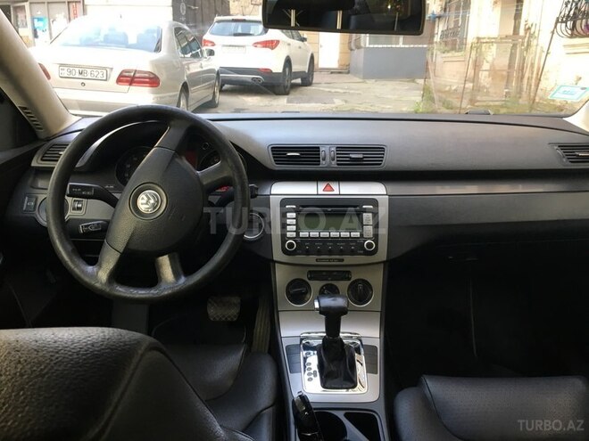Volkswagen Passat 2006, 290,000 km - 6.0 л - Bakı