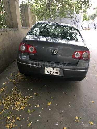 Volkswagen Passat 2006, 290,000 km - 6.0 л - Bakı