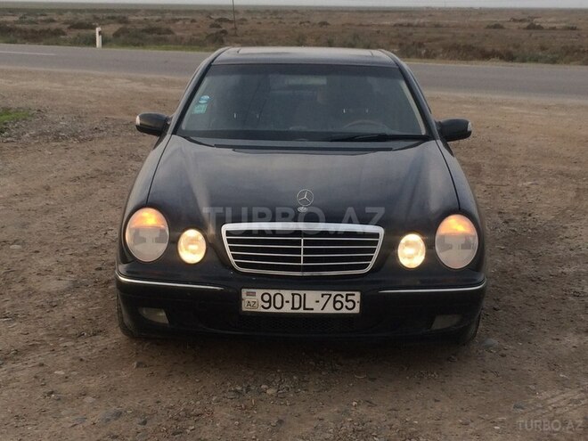 Mercedes E 320 2002, 186,540 km - 3.2 l - Bakı