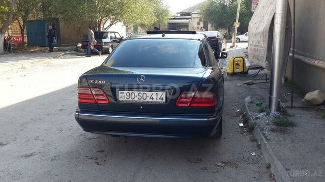 Mercedes E 240 2000, 1,800,000 km - 0.2 l - Xırdalan