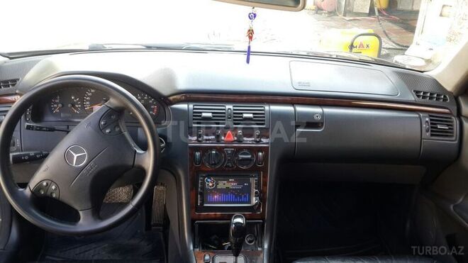 Mercedes E 240 2000, 1,800,000 km - 0.2 l - Xırdalan