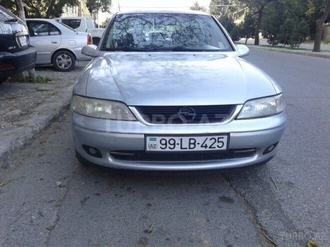 Opel Vectra 1999, 320,000 km - 1.6 l - Sumqayıt