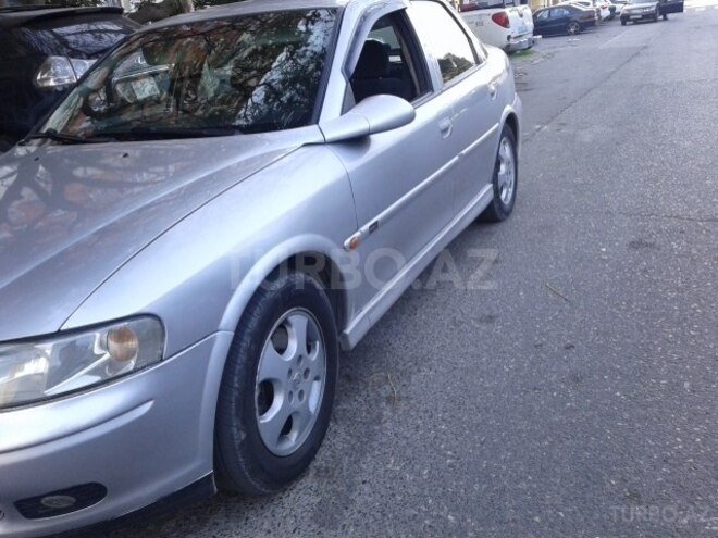 Opel Vectra 1999, 320,000 km - 1.6 l - Sumqayıt