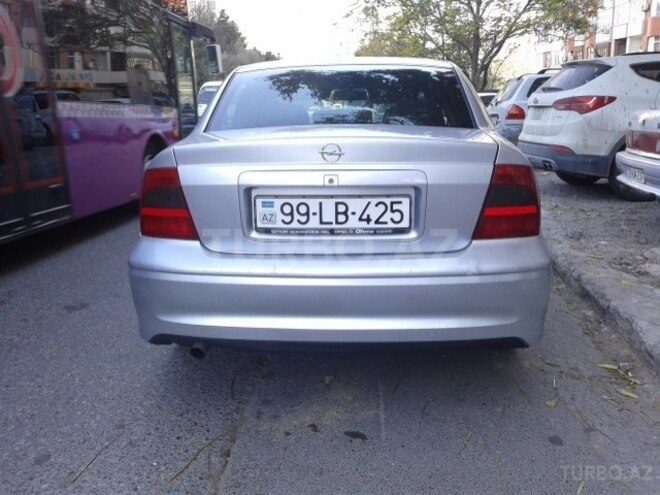 Opel Vectra 1999, 320,000 km - 1.6 l - Sumqayıt