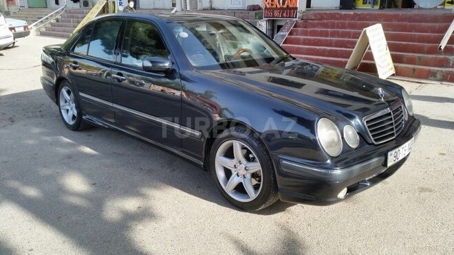 Mercedes E 240 2000, 27,000 km - 2.6 l - Bakı