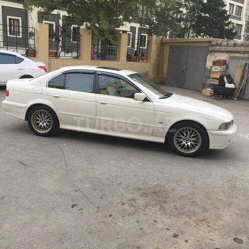 BMW 520 2001, 257,800 km - 2.2 l - Bakı