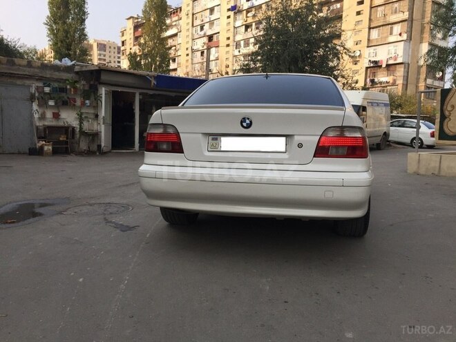 BMW 520 2001, 257,800 km - 2.2 l - Bakı