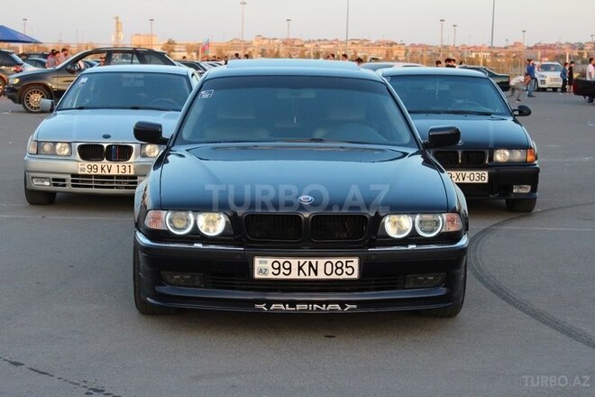 BMW 740 2000, 350,000 km - 4.4 l - Bakı