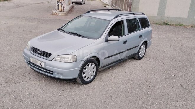 Opel Astra 1999, 200,000 km - 1.6 l - Qusar