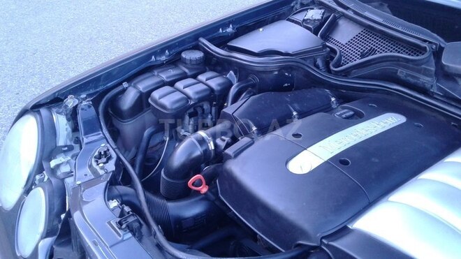 Mercedes E 220 2001, 386,750 km - 2.2 l - Bakı