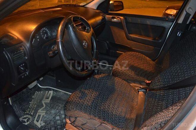 Opel Astra 2003, 181,000 km - 1.6 l - Sumqayıt